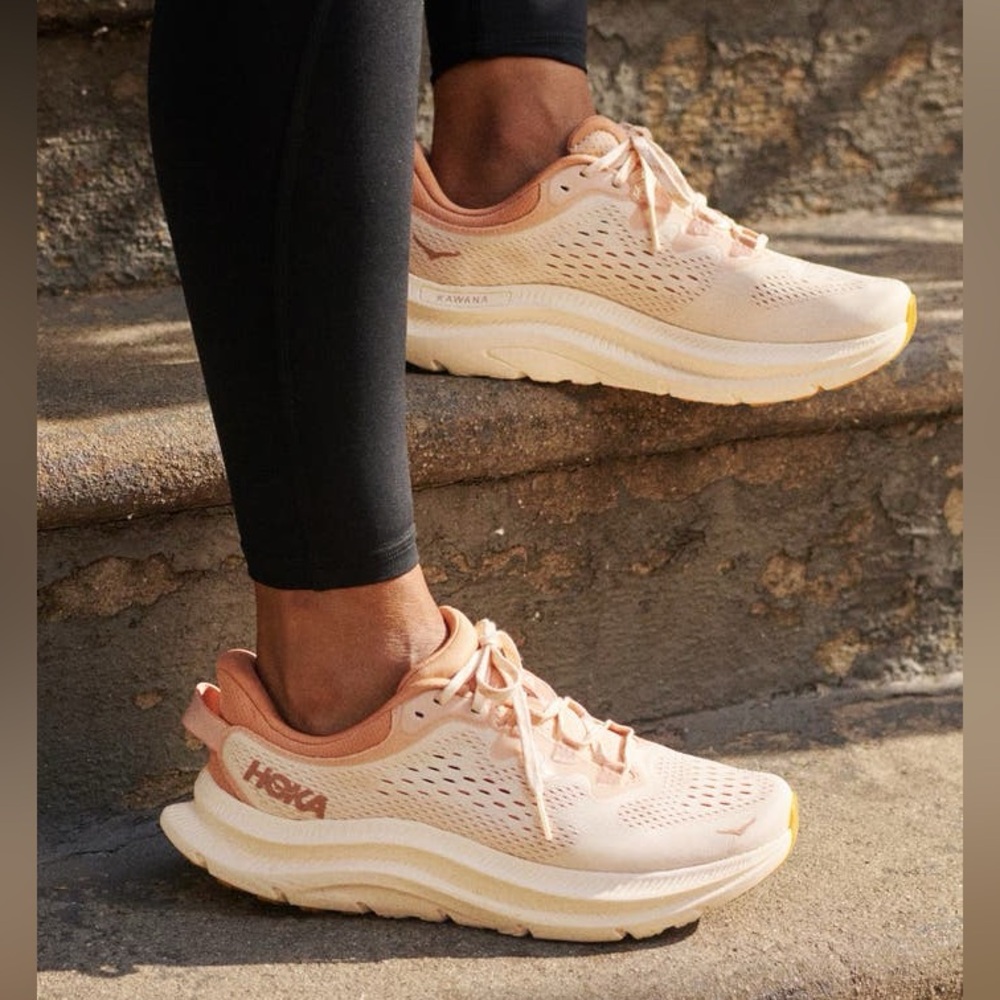 Hoka Kawana 2 Women’s Sneakers Sz: 7.5 - Picture 1 of 10